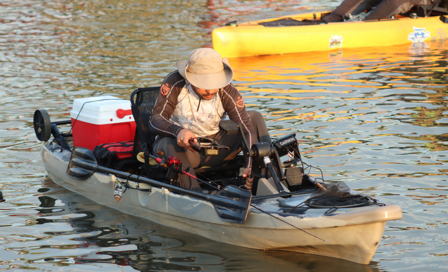 ESPORTE COMPILADO SURF PESCA