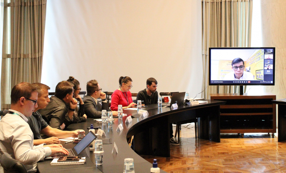 Os preparativos para o 6º Fórum Paranaense de Turismo Religioso, cuja edição esse ano será em Lunardelli, município do Vale do Ivaí, do dia 24 a 26 de abril, foram tema de uma reunião no Palácio Iguaçu nesta quinta-feira (21).