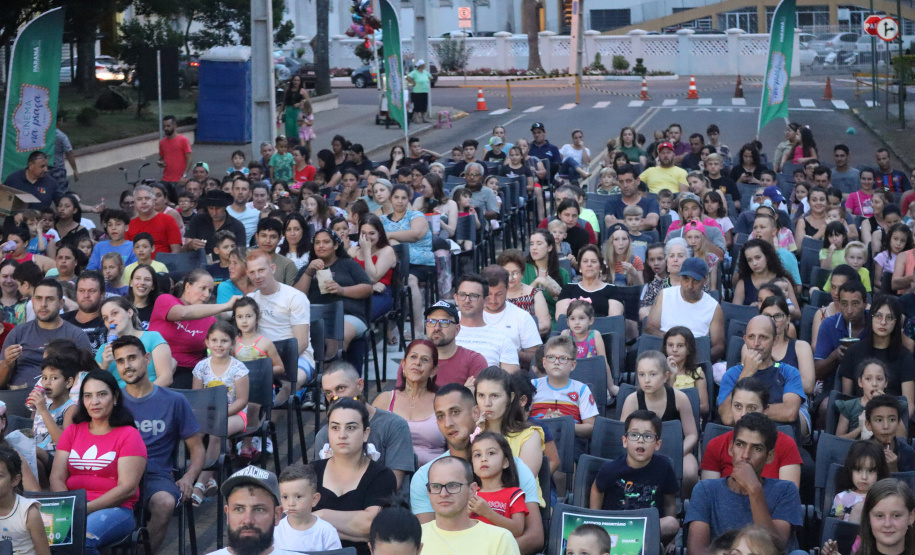 Cinema na Praça continua no Centro-Sul e chega à última semana depois do Carnaval