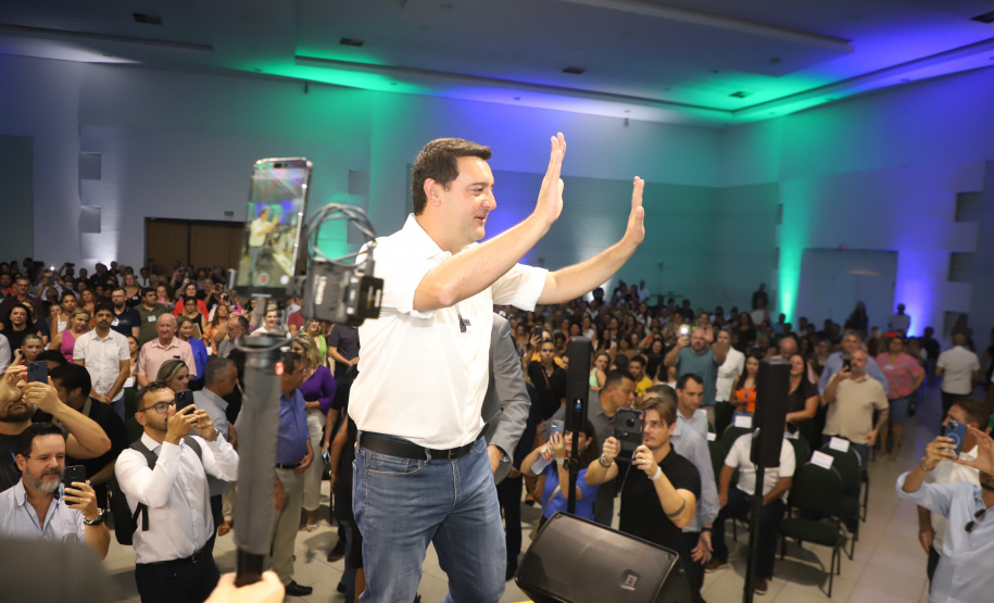 Ganhando o Mundo: Estado vai levar 200 diretores da rede para capacitação no Chile