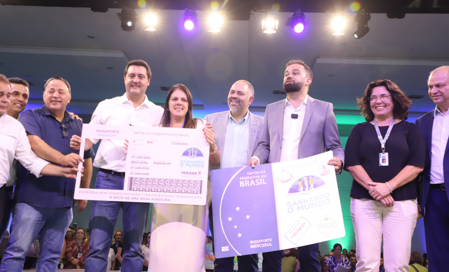 Ganhando o Mundo: Estado vai levar 200 diretores da rede para capacitação no Chile