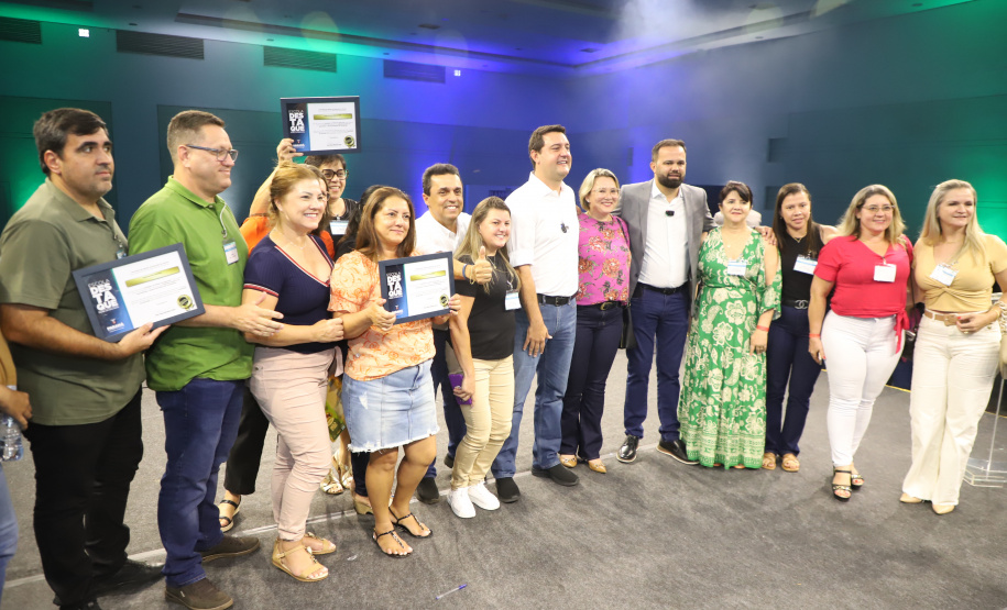 Ganhando o Mundo: Estado vai levar 200 diretores da rede para capacitação no Chile