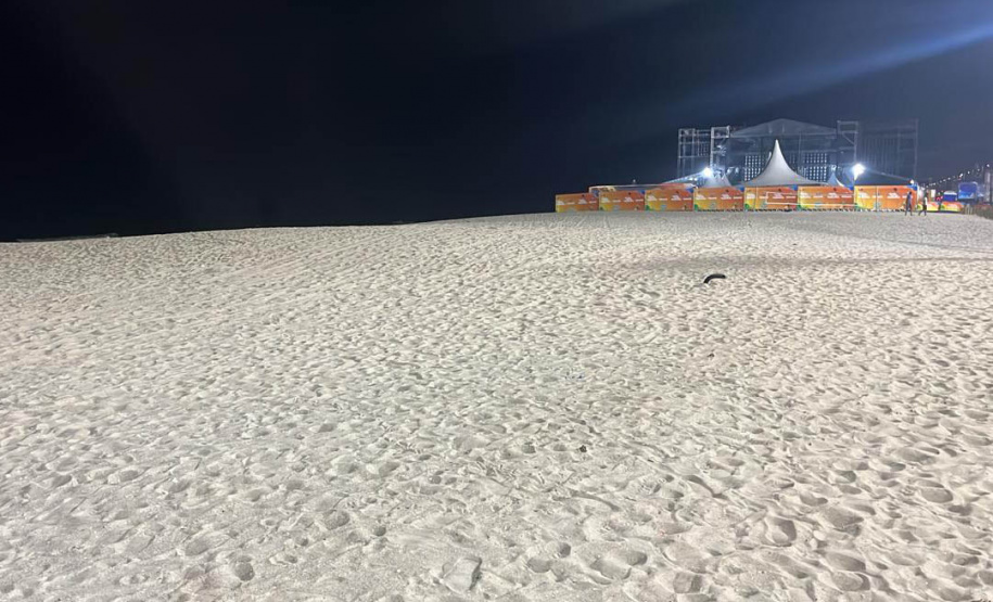 Com luzes cênicas e superpostes, Estado começa instalar novo sistema de iluminação em Matinhos