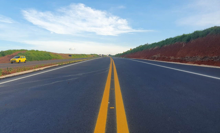 PR-445 terá desvio temporário de tráfego para nova pista duplicada