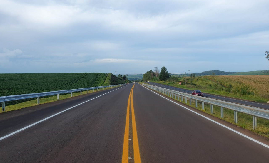PR-445 terá desvio temporário de tráfego para nova pista duplicada