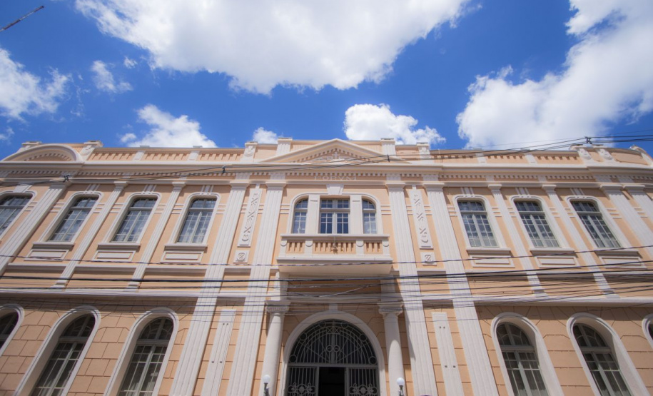 UEPG entrega restauro do prédio histórico do Museu Campos Gerais