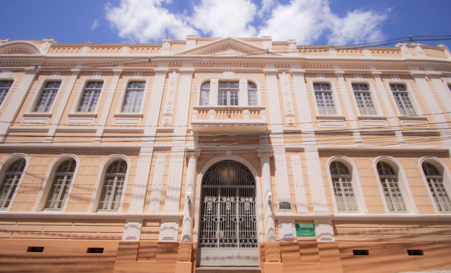 UEPG entrega restauro do prédio histórico do Museu Campos Gerais