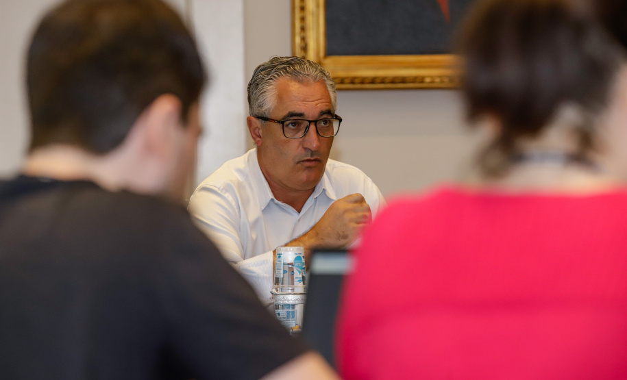 Curitiba, 22 de fevereiro de 2024 - Reunião do Grupo de Trabalho Turismo Religioso na Sala dos Governadores, Palácio Iguaçu.