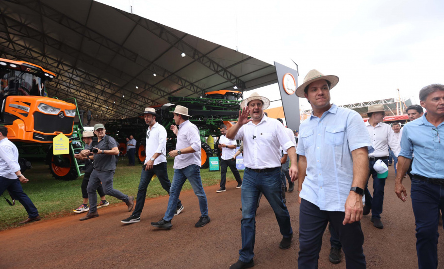 Agronegócio puxa bons números da economia do Paraná, afirma Ratinho Junior