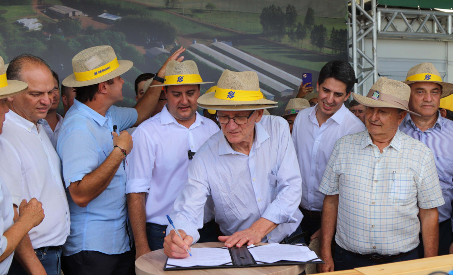 Governo do Paraná reforça compromisso com ampliação do uso do biogás e biometano