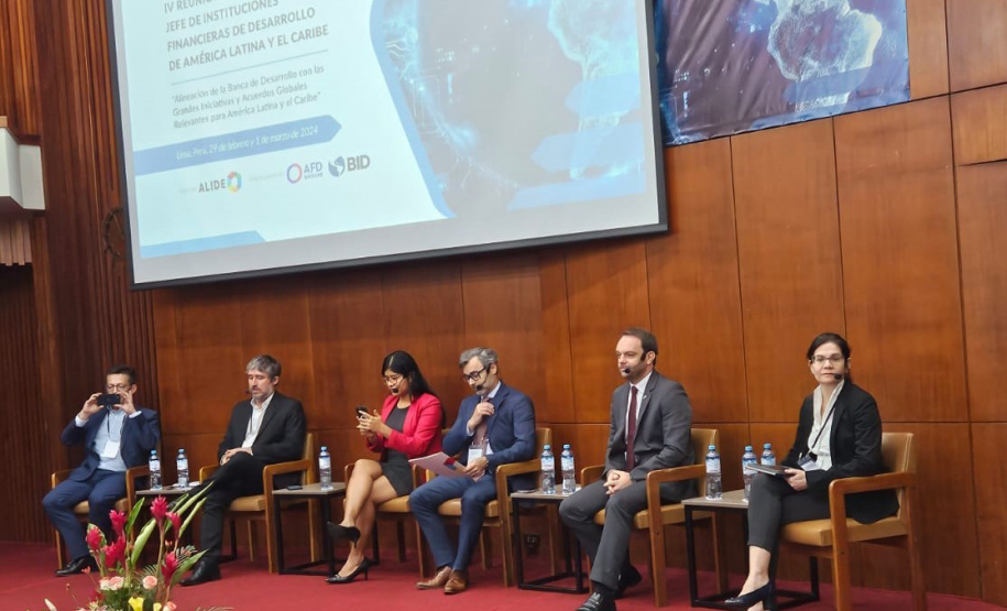 FOMENTO REUNIÇÃO INTERNACIONAL