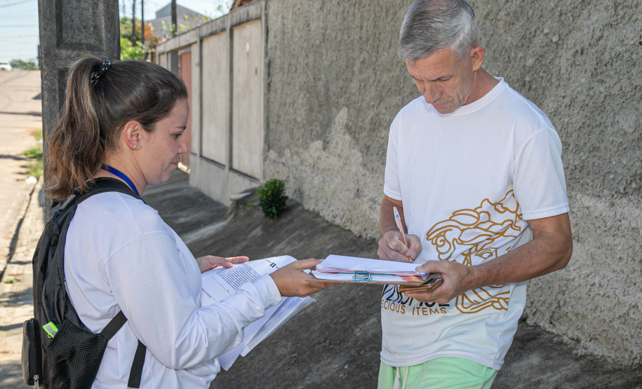 Copel visita consumidores para cadastro de fatura digital na RMC