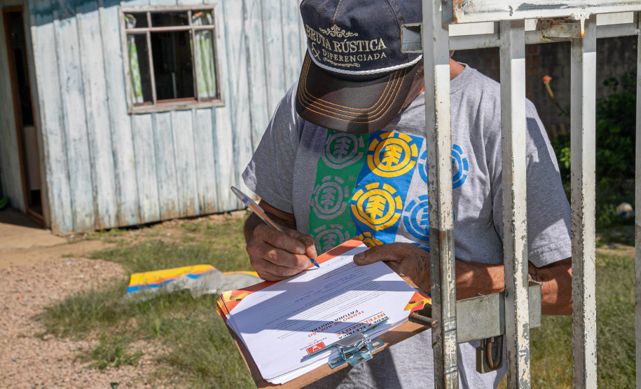 Copel visita consumidores para cadastro de fatura digital na RMC