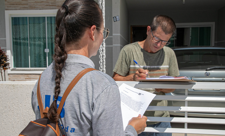 Copel visita consumidores para cadastro de fatura digital na RMC