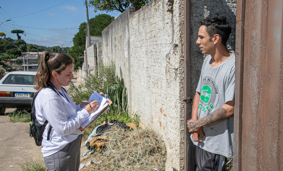 Copel visita consumidores para cadastro de fatura digital na RMC