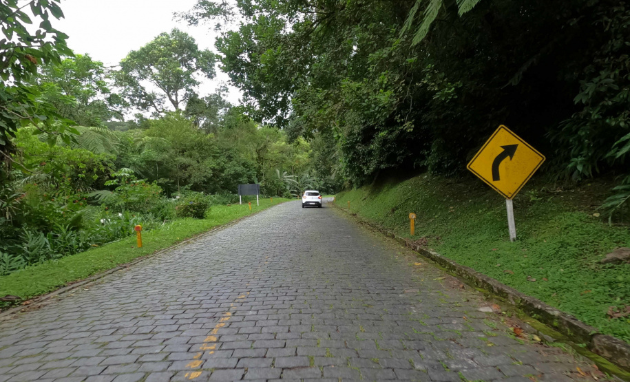 DER Estrada da Graciosa
