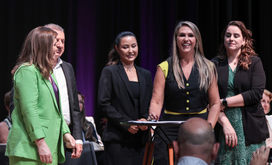 Banco da Mulher Paranaense alcança R$ 195 milhões em crédito para 17,5 mil empreendedoras