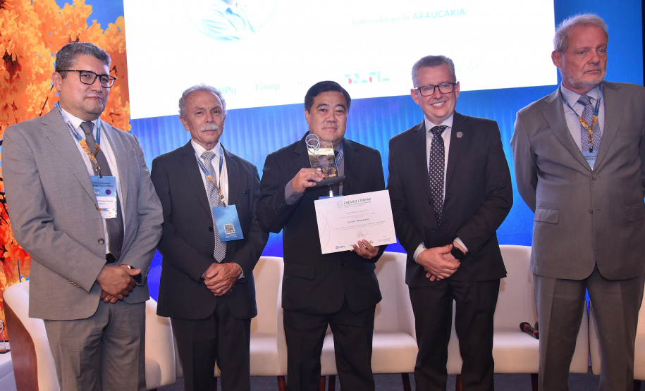 Fundação Araucária e pesquisador da UEL conquistam 1º lugar no Prêmio CONFAP