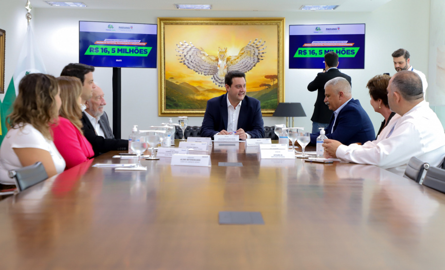 ASSINATURA CONTRATO IRATI