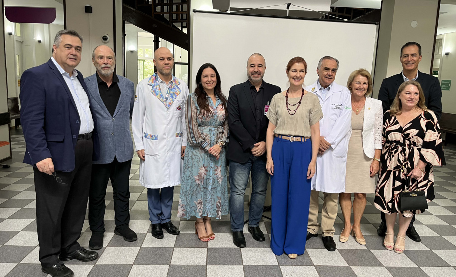 Com apoio do Estado, Hospital Pequeno Príncipe inaugura oito novos leitos de UTI