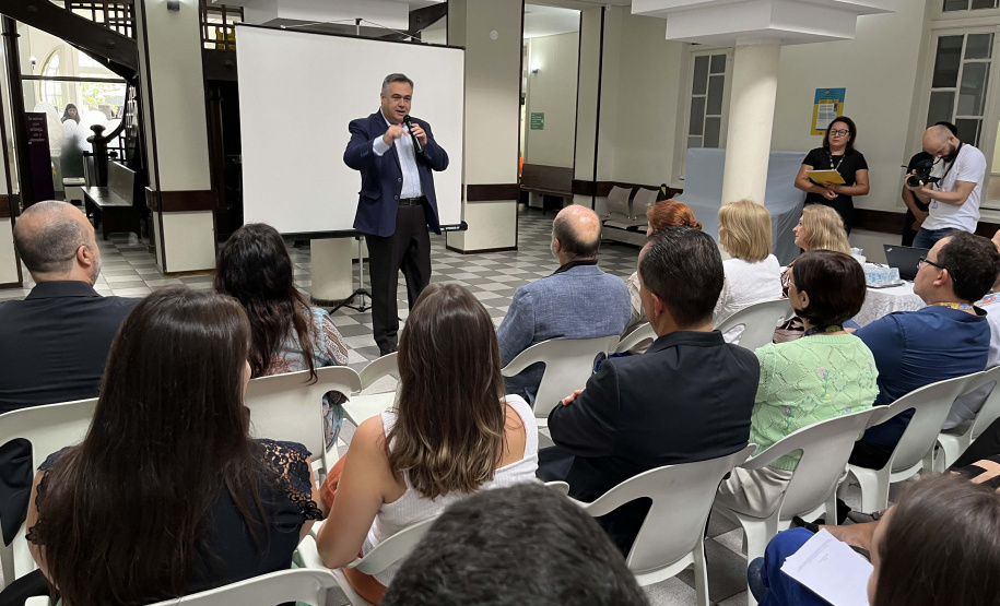 Com apoio do Estado, Hospital Pequeno Príncipe inaugura oito novos leitos de UTI