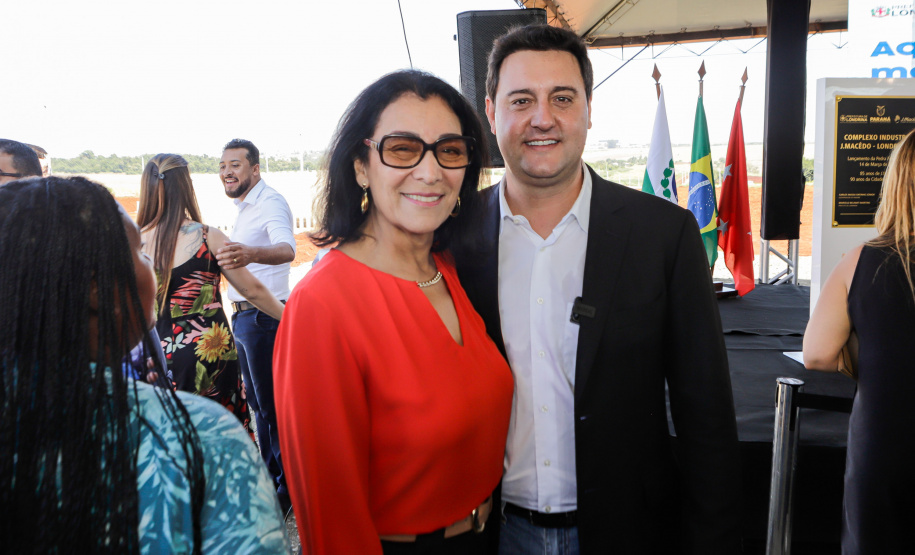 O governador Carlos Massa Ratinho Junior participou nesta quinta-feira (14) do lançamento da pedra fundamental do novo empreendimento do grupo J.Macêdo em Londrina, no Norte do Estado.