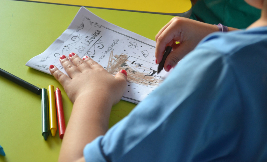 LIVRO DE COLORIR DETENTAS