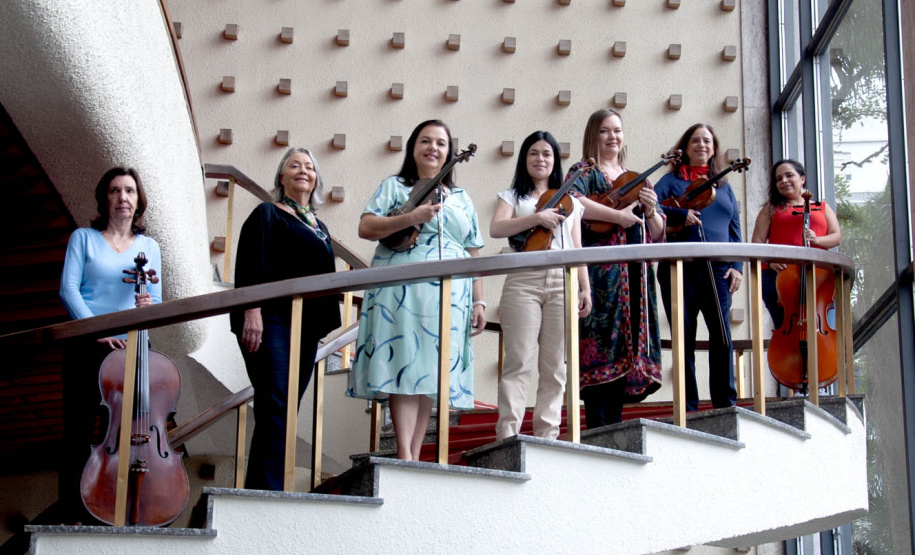 Da fundação às apresentações atuais, mulheres formam pilar fundamental da Orquestra Sinfônica do Paraná. Na foto, Fernanda.
