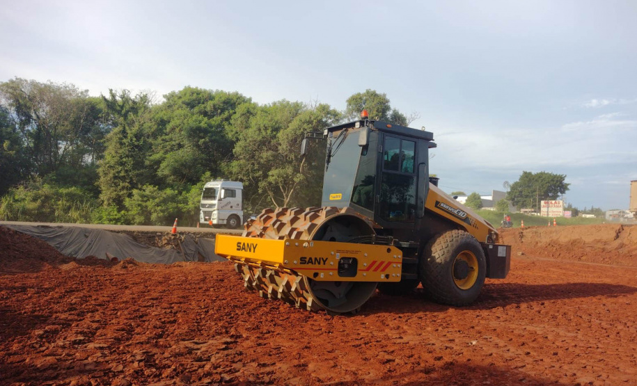 Recuperação emergencial da PR-323 em Umuarama chega a 70% de execução