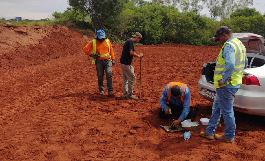 Recuperação emergencial da PR-323 em Umuarama chega a 70% de execução
