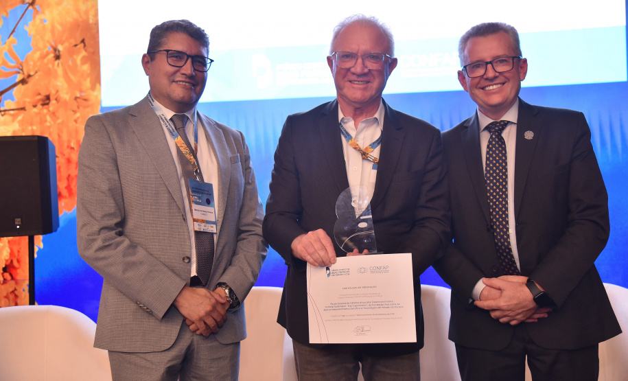 Fundação Araucária e pesquisador da UEL conquistam 1º lugar no Prêmio CONFAP