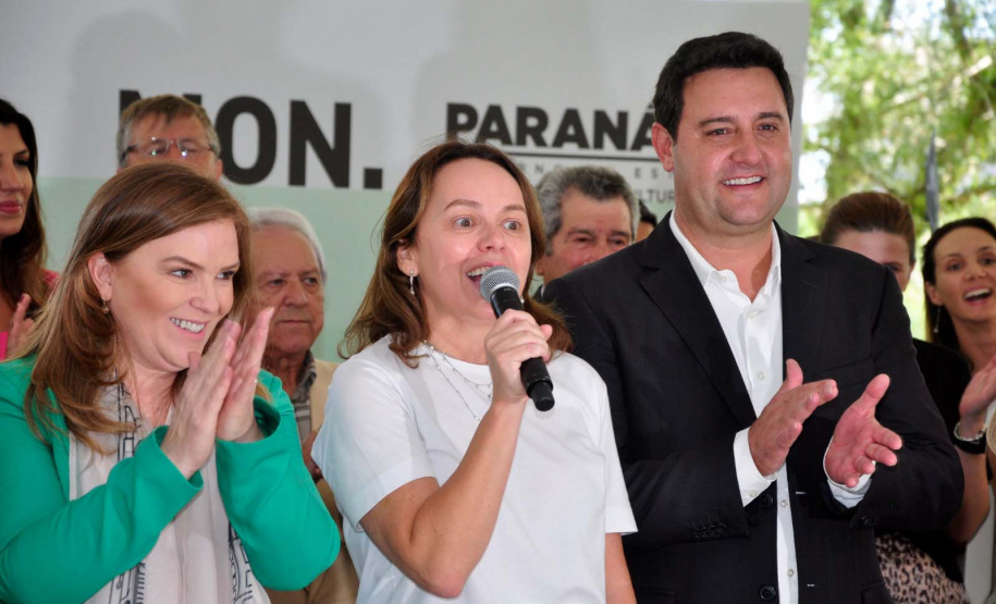 O governador Carlos Massa Ratinho Junior inaugurou nesta quarta-feira (13) a nova edição da exposição MON sem Paredes – Artistas Conquistam os Jardins, agora voltada ao público infantil.