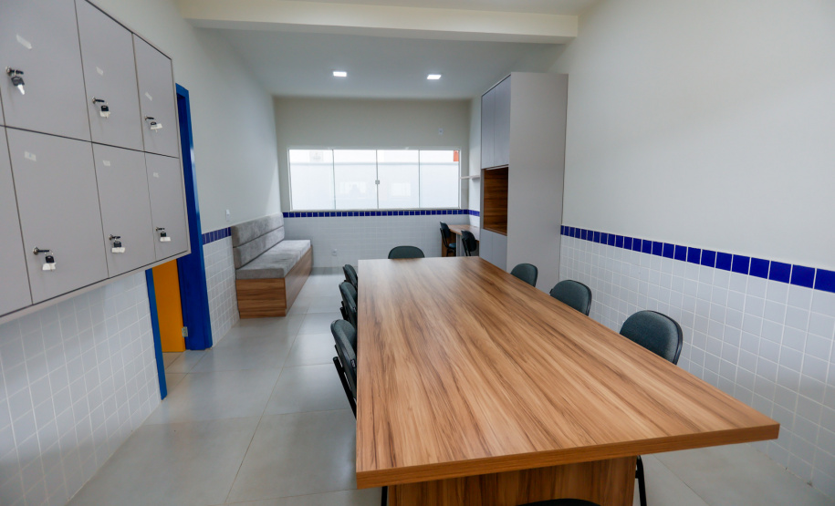 O governador Carlos Massa Ratinho Junior inaugura a Escola de Educação Especial de Nova Laranjeiras, na região Centro-Sul do Paraná.