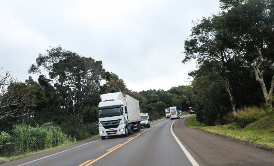 Governo do Paraná promove mutirão de empregos para vagas no setor de transporte e logística