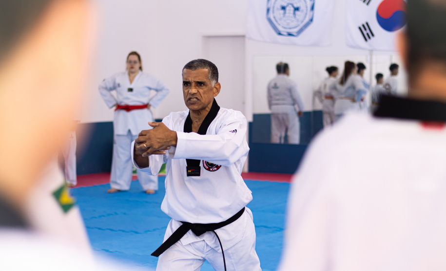 SEES SEMINARIO TAEKWONDO