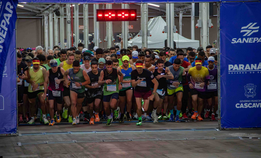 Maratona da Sanepar em Cascavel reuniu mais de 2 mil atletas; confira os vencedores