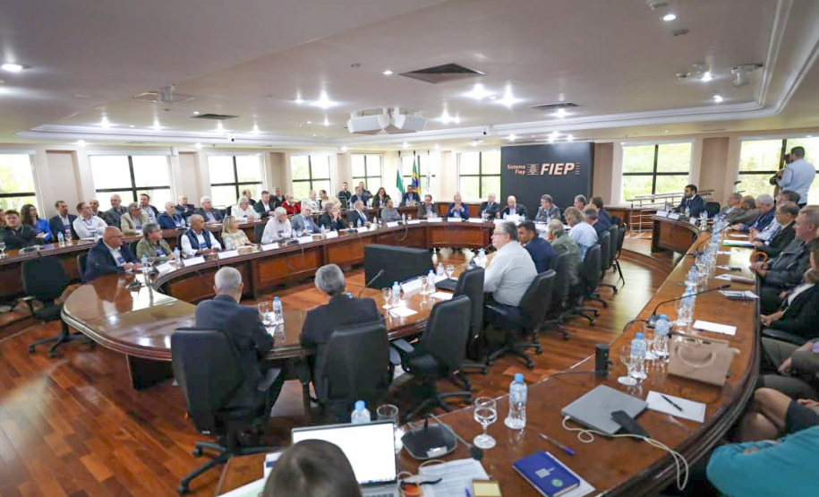 TRANSPORTE FERROVIÁRIO