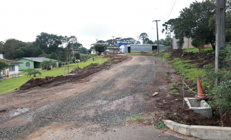 Obras do Asfalto Novo, Vida Nova transformam vida em Porto Vitória e Paula Freitas