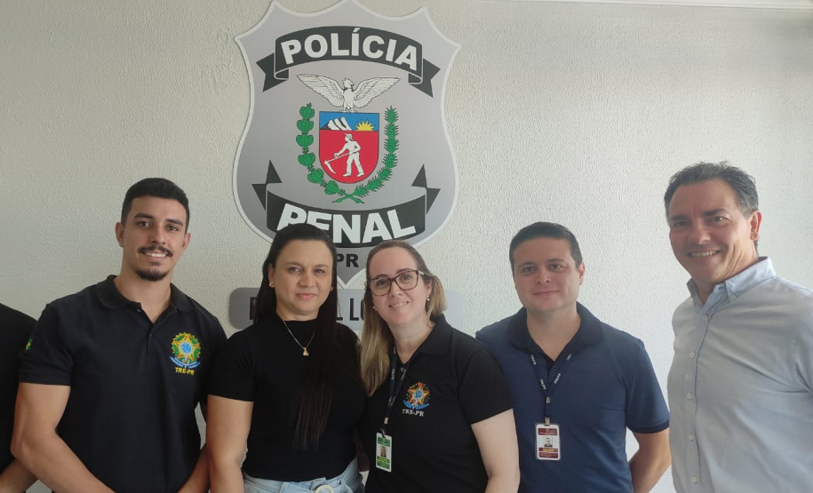 Polícia Penal e Justiça Eleitoral regularizam títulos de eleitor de custodiados paranaenses