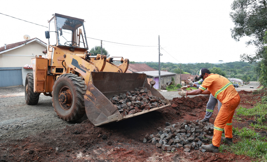 Obras do Asfalto Novo, Vida Nova transformam vida em Porto Vitória e Paula Freitas