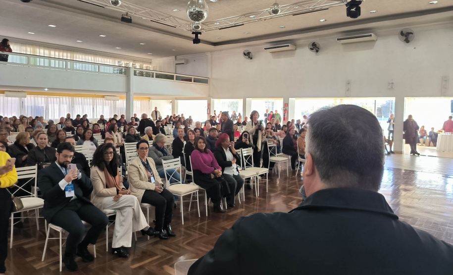 Saúde da mulher: Governo do Estado entrega mamógrafo para Rolândia