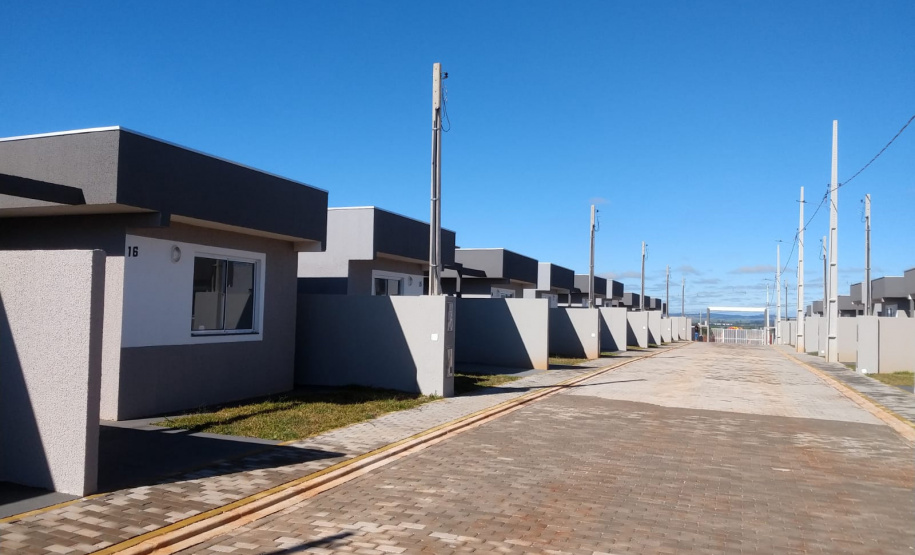 COHAPAR Entrega Resid. Treviso II em PG