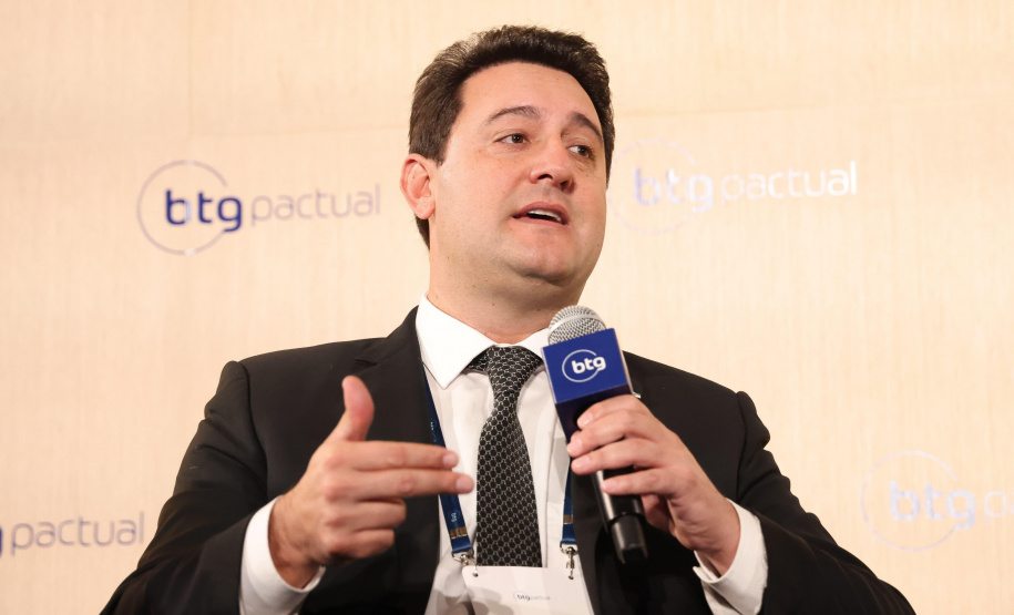 Nos EUA, governador apresenta modelo de crescimento econômico sustentável do Paraná