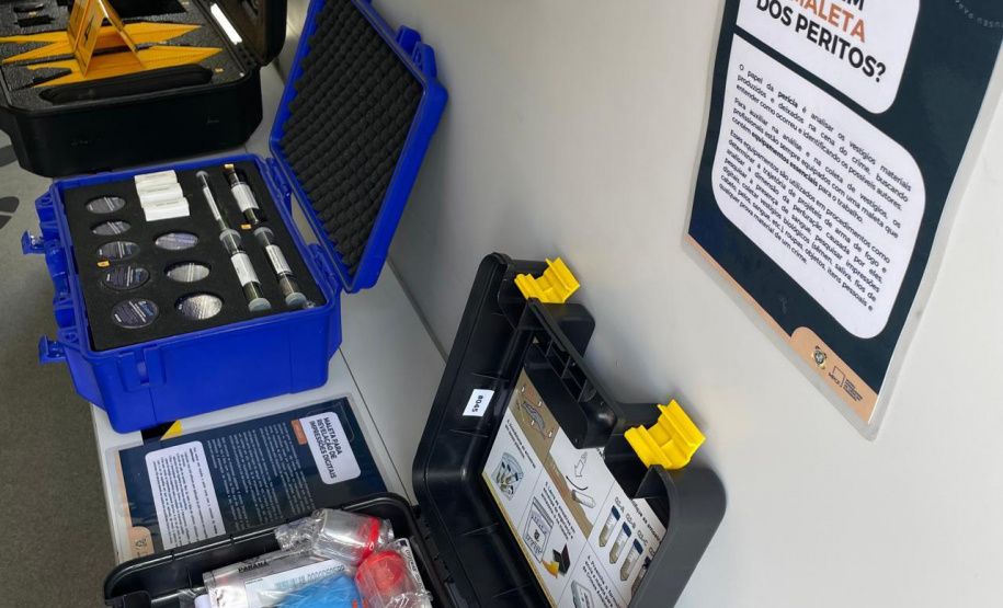 POLICIA CIENTÍFICA EXPOSIÇÕES