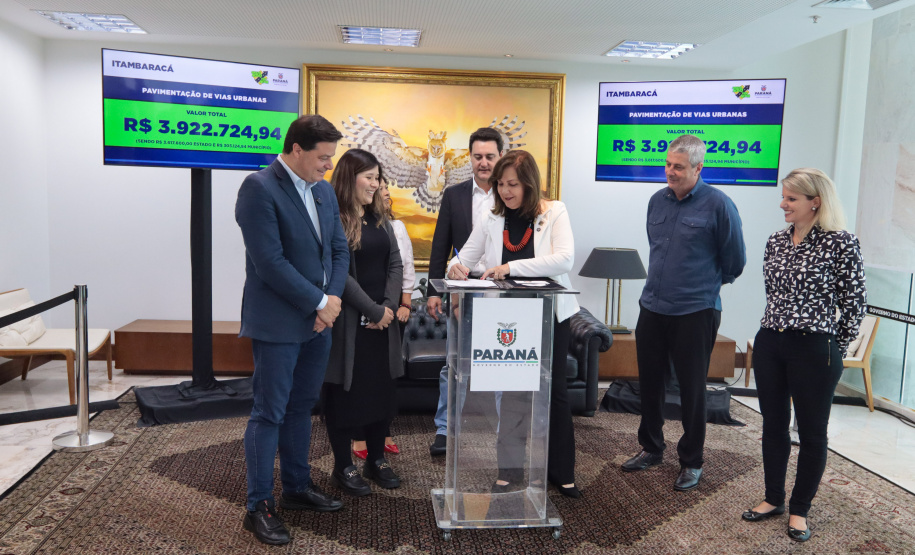 ASFALTO NOVO VIDA NOVA