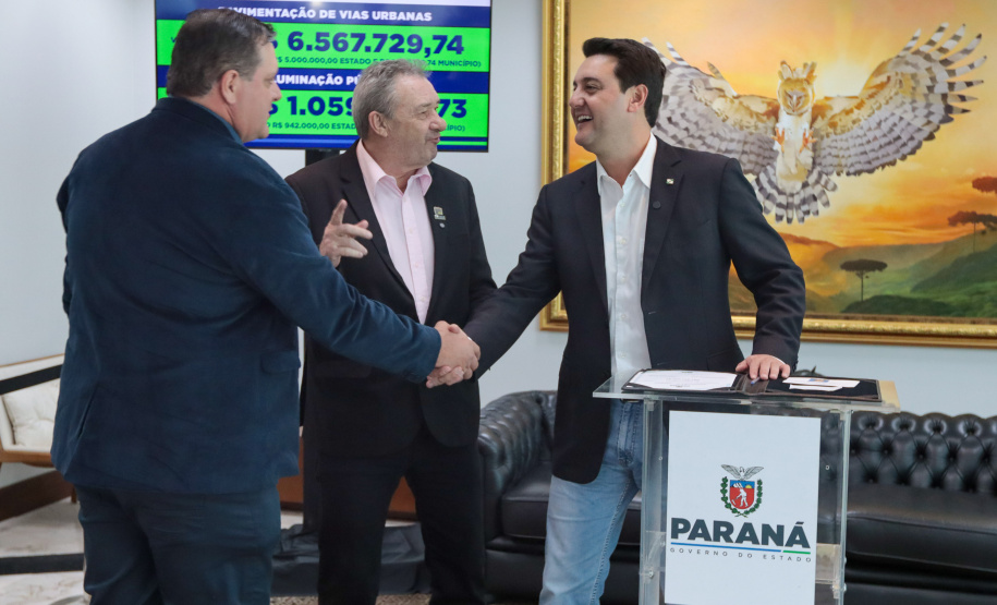 ASFALTO NOVO VIDA NOVA