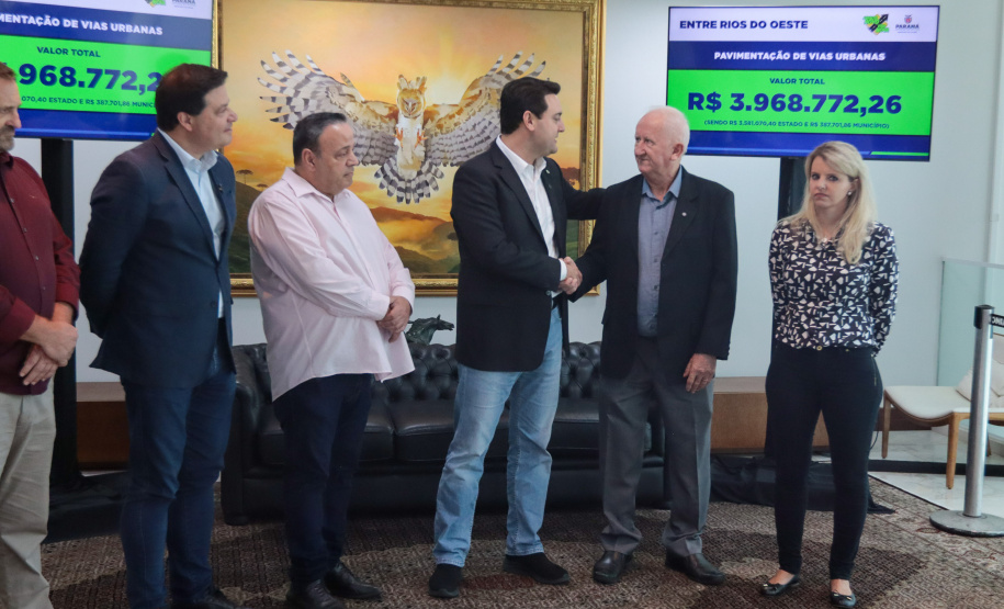 ASFALTO NOVO VIDA NOVA