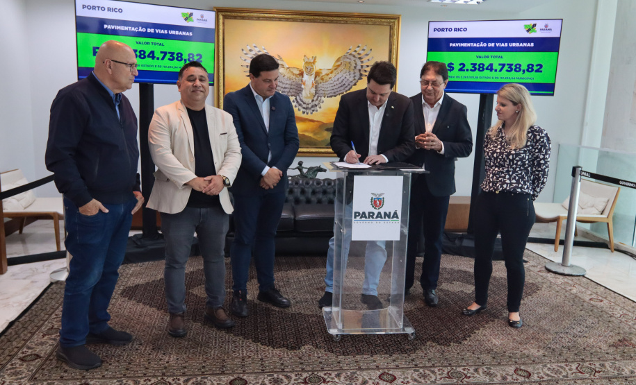 ASFALTO NOVO VIDA NOVA