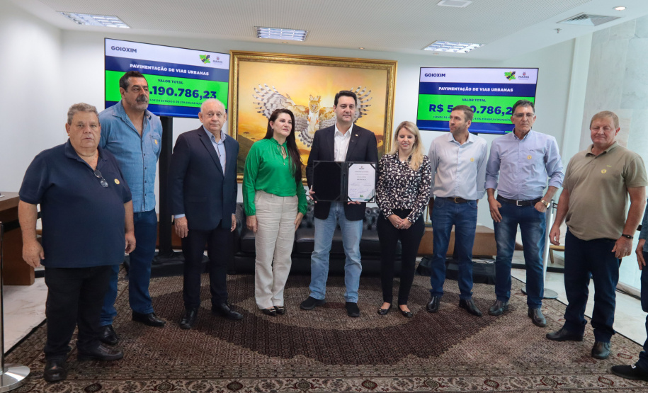 ASFALTO NOVO VIDA NOVA