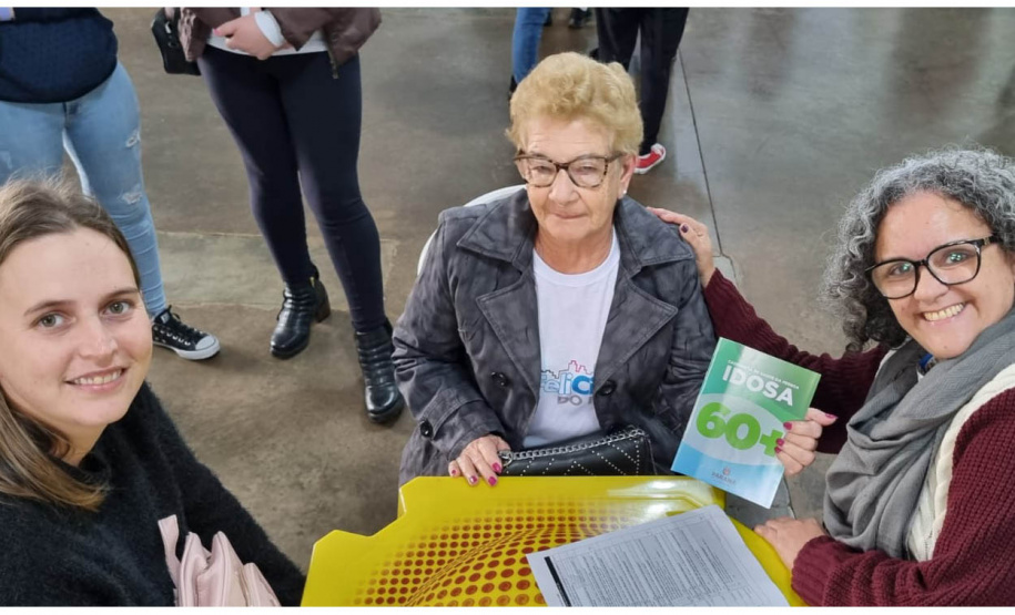 Saúde realiza capacitação de profissionais e mutirão da pessoa idosa na Região Oeste